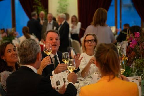 EFG Bank table, Alain Zimmerman, Nicole Zimmerman, Cristina Bergua & Guests